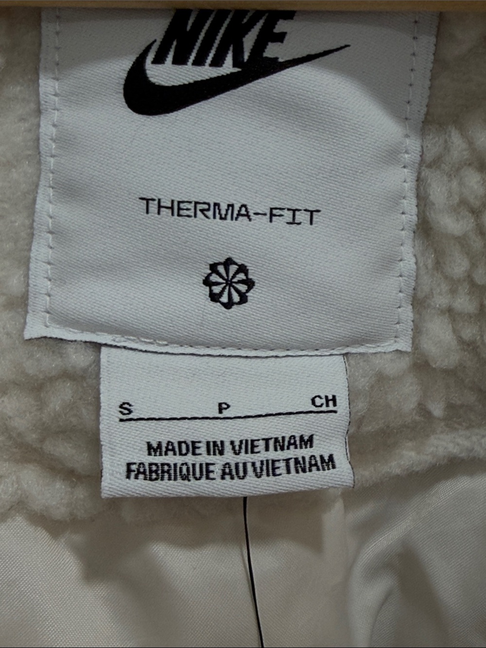 Nike Cream Sherpa Zip-Front Jacket size - S *Brand New* smoke free environment - Picture 2 of 11